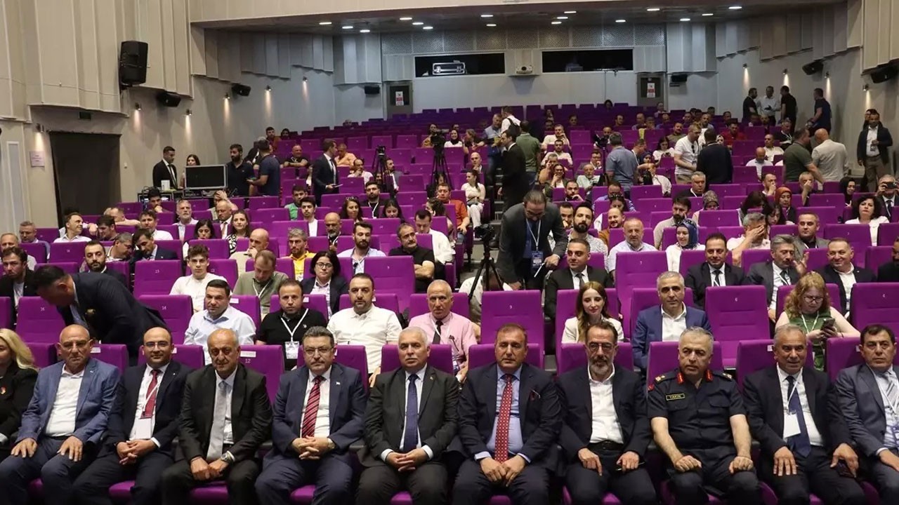 KOBİ’lere dijital uyanış! Trabzon’da geleceğin ticareti masaya yatırıldı