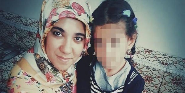 Koca dehşeti! Eşinin karnına oturup 46 yerinden bıçakladı