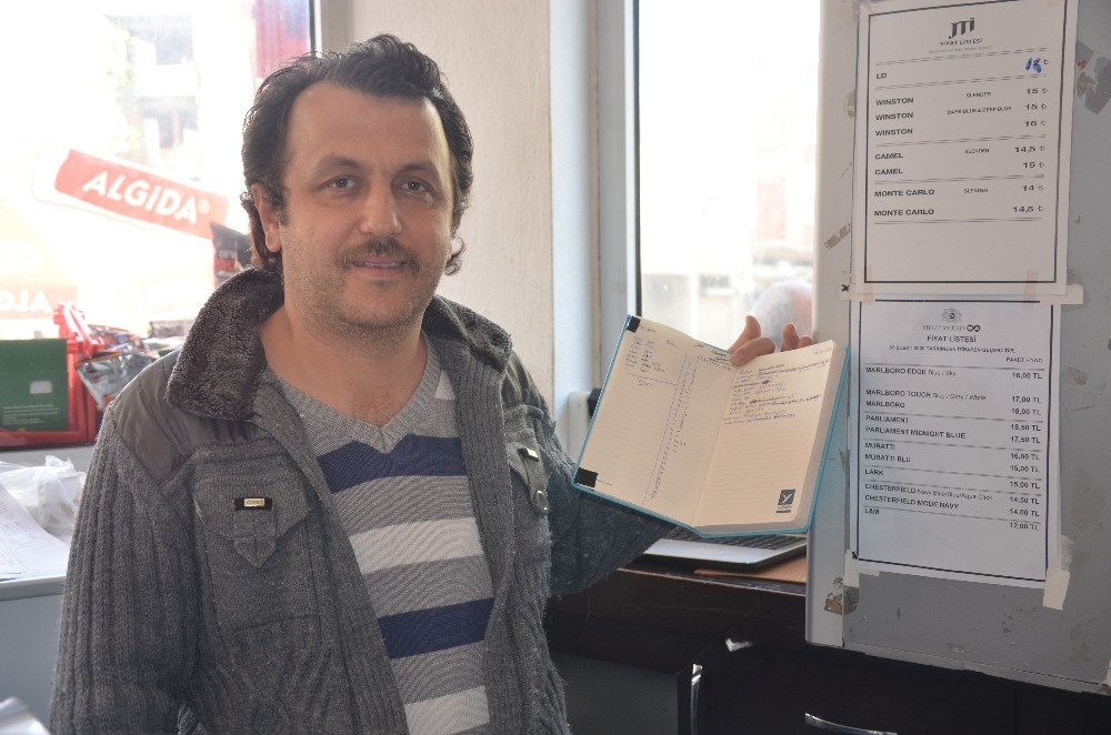 Koca mahallenin borcu hayırsever tarafından ödendi 