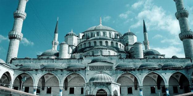 Kocaeli iftar vakti ve sahur saati kaçta? 2022 Kocaeli imsakiyesi ezan saati...