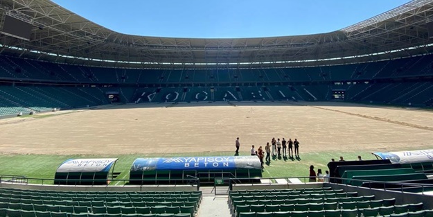 Kocaeli Stadyumu hibrit çimle kaplanıyor