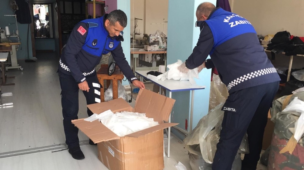 Kocaeli’de 11 bin adet kaçak maske ele geçirildi 