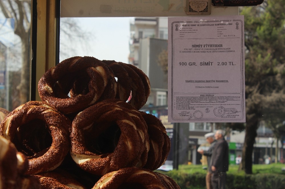 Kocaeli’de 2 TL olan simit ekmekten daha pahalıya satılıyor 
