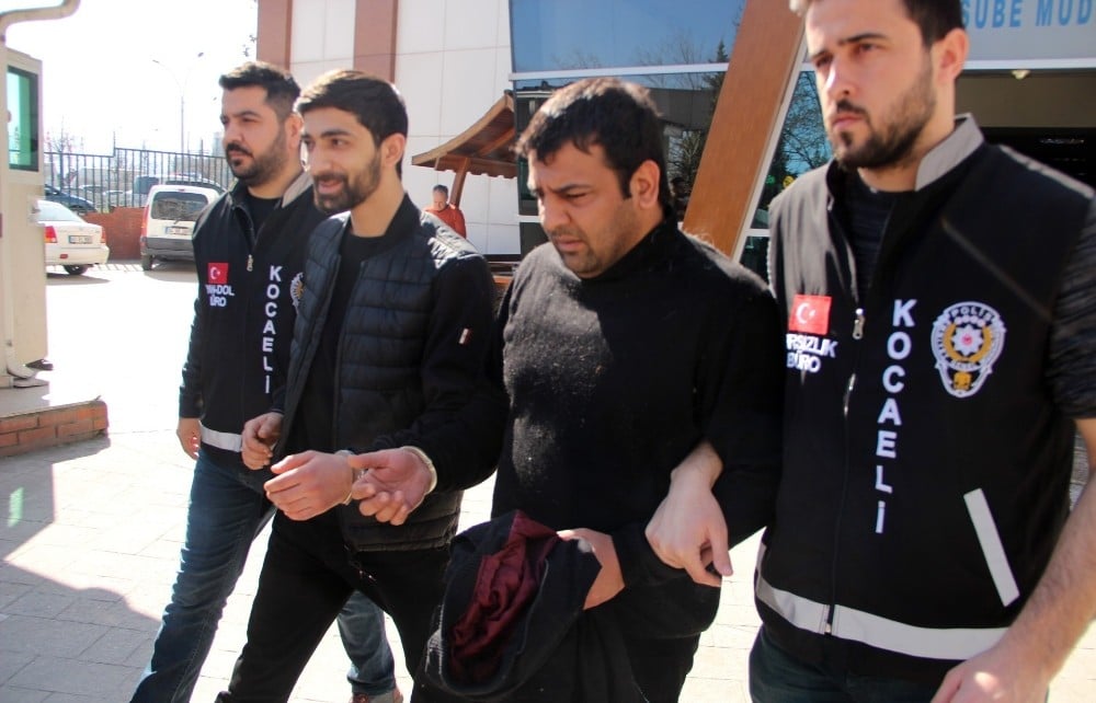 Kocaeli’de 9 iş yerini soyan 6 yabancı hırsız tutuklandı 