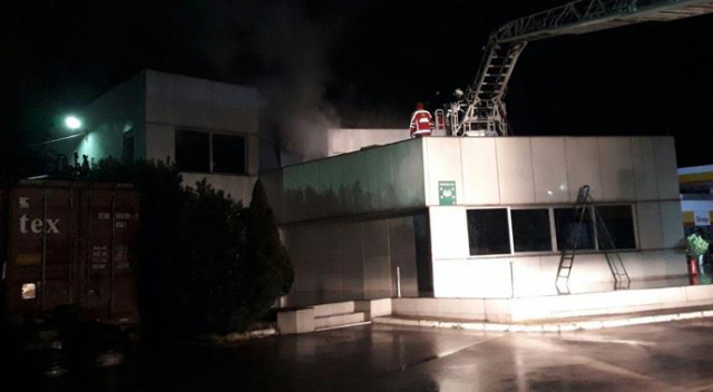 Kocaeli'de akaryakıt istasyonunda yangın çıktı