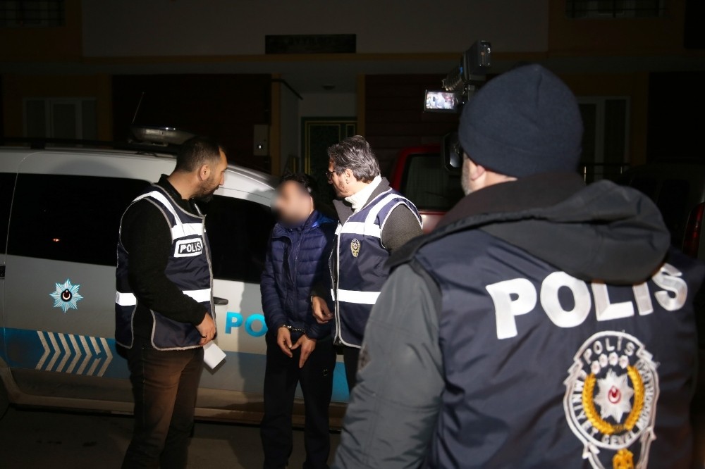 Kocaeli’de aranması olan 30 kişi operasyonla yakalandı 
