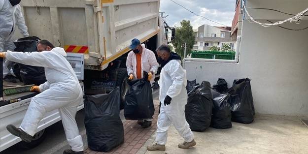 Kocaeli'de çöp ev temizlendi