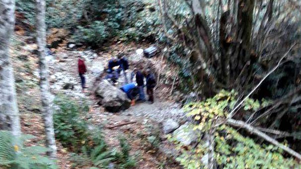 Kocaeli'de define hayali ile kazı yaparken yakalandılar