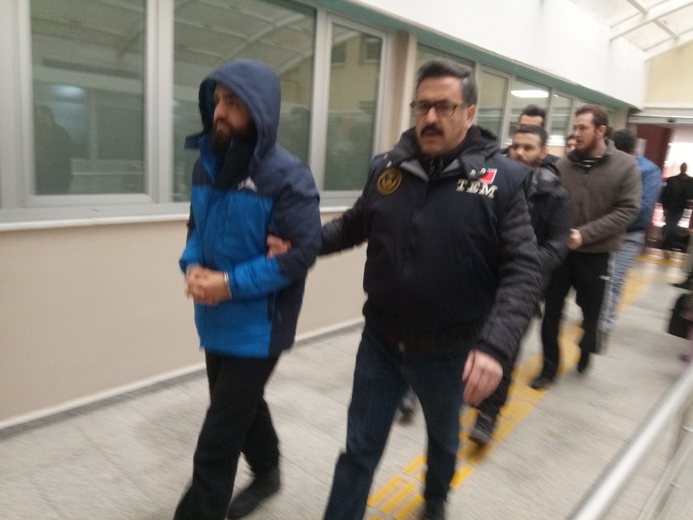 Kocaeli’de El Kaide terör örgütüne operasyon: 8 gözaltı 
