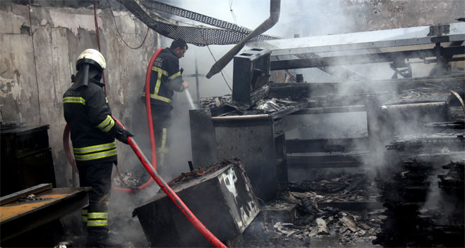 Kocaeli'de fabrikada çıkan yangın korkuttu