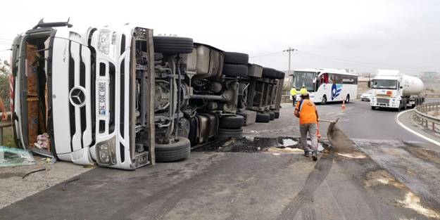 Kocaeli'de feci kaza: Yaralılar var