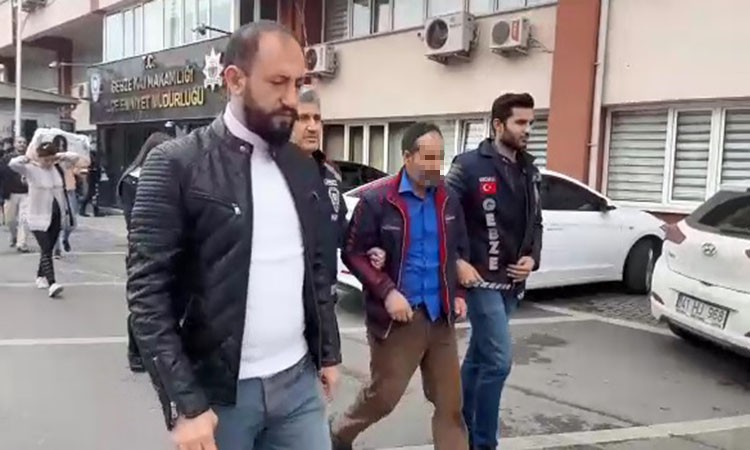Kocaeli’de fuhuş operasyonunda 52 kişi gözaltına alındı 