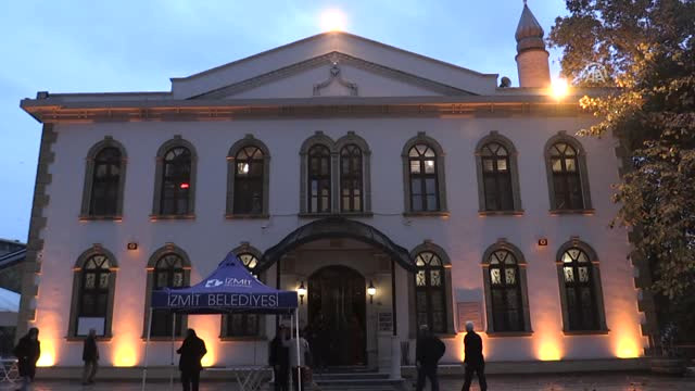 Kocaeli'de Mevlit Kandili coşkusu