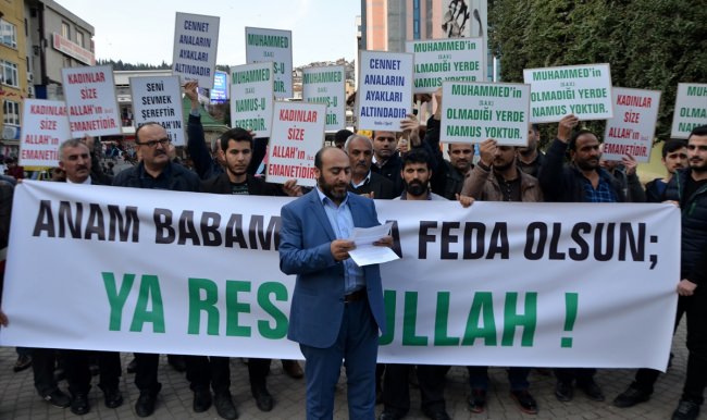 Kocaeli'de o karikatüre sert tepki