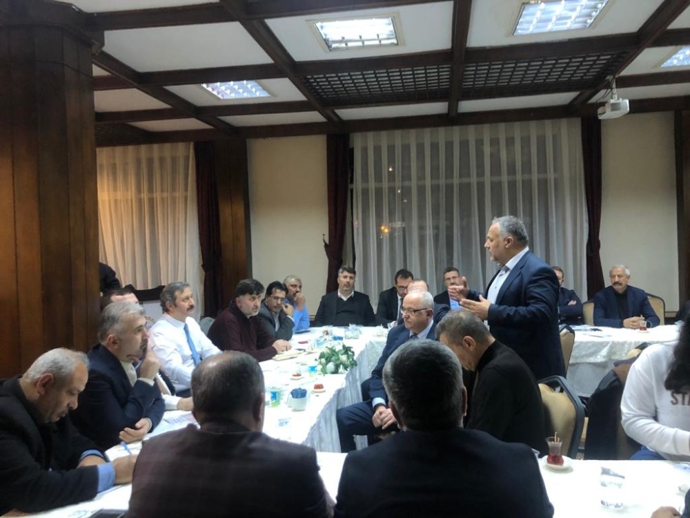 Kocaeli’de Roman vatandaşların sorunları konuşuldu 