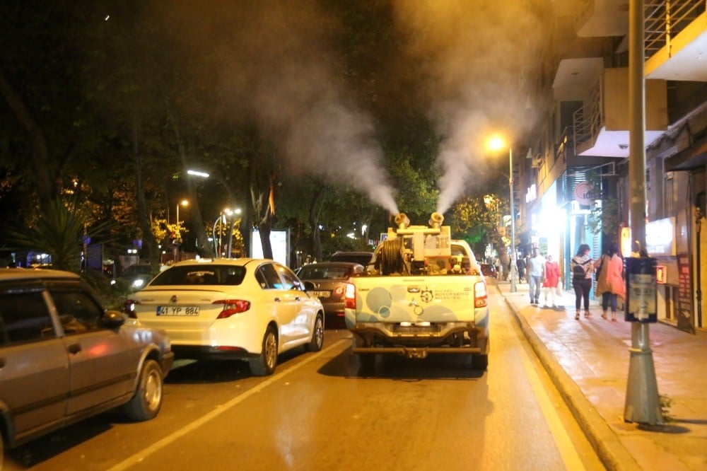 Kocaeli’de sinekle mücadele devam ediyor 