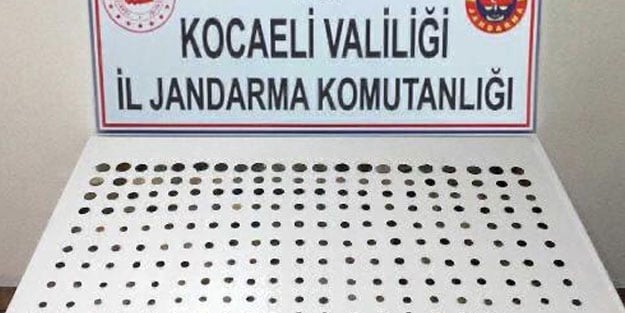 Kocaeli'de tarihi eser kaçakçılığı operasyonu: 209 tarihi eser ele geçirildi