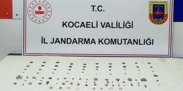 Kocaeli'de tarihi sikkeler ele geçirildi!