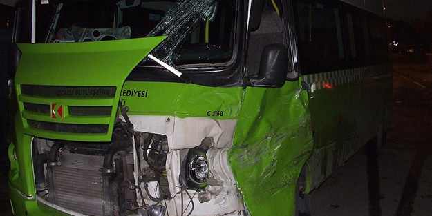 Kocaeli'de trafik kazası: 10 yaralı