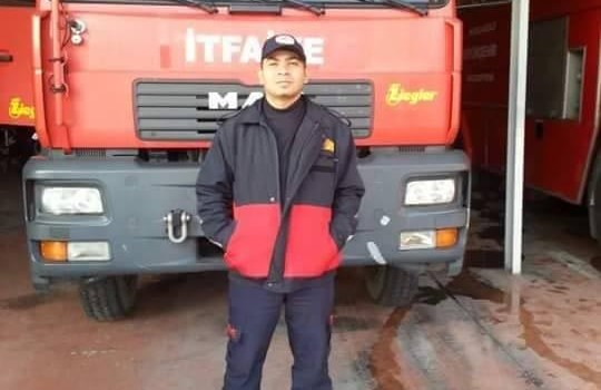 Kocaeli'de üzerine benzin döküp kendini yakan itfaiyeci öldü
