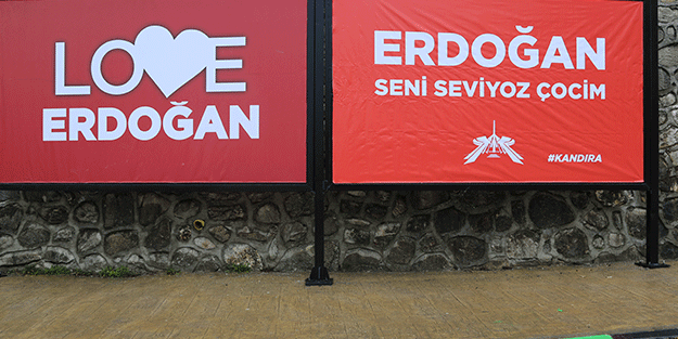 Kocaeli'de yöresel şiveyle Erdoğan’a destek mesajı