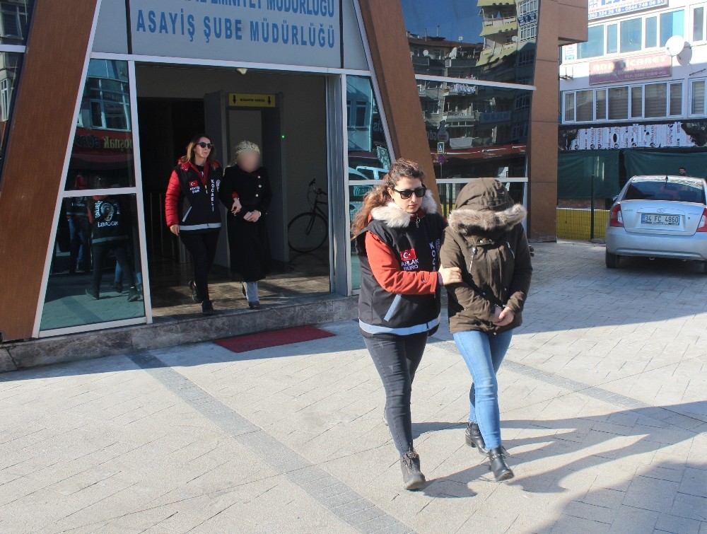 Kocaeli’deki fuhuş operasyonunda 2 tutuklama 
