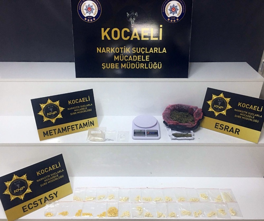 Kocaeli’nde yılbaşı öncesinde torbacılara operasyon: 2 gözaltı 
