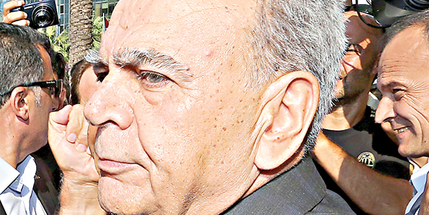 Kocaoğlu’ndan mescit isteyen personele sürgün!