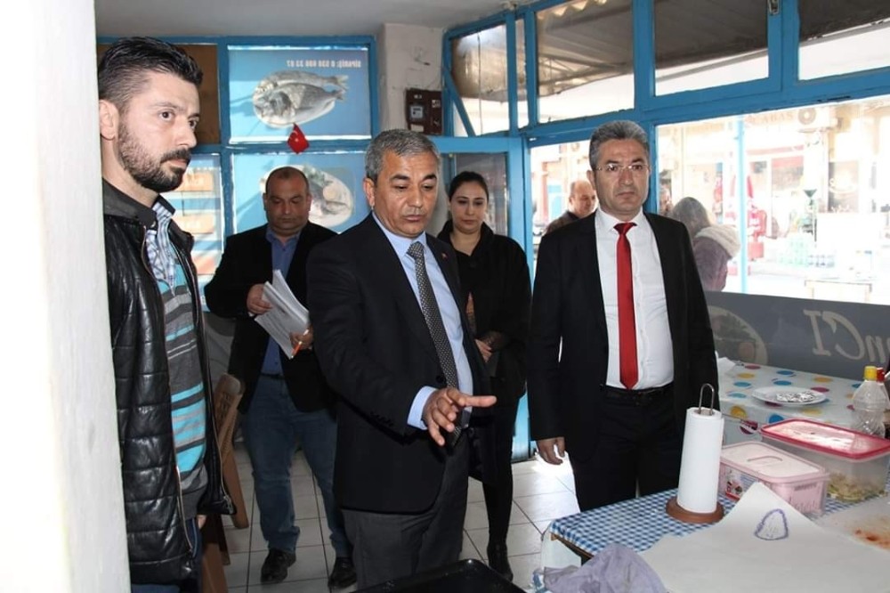 Koçarlı esnafı kapalı oldukları sürece kira ödemeyecek 