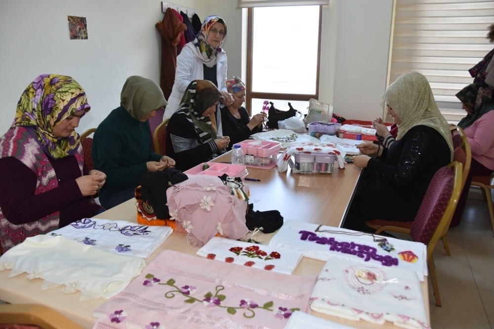 Kocasinan Akademi’de ikinci dönem kursları başladı 