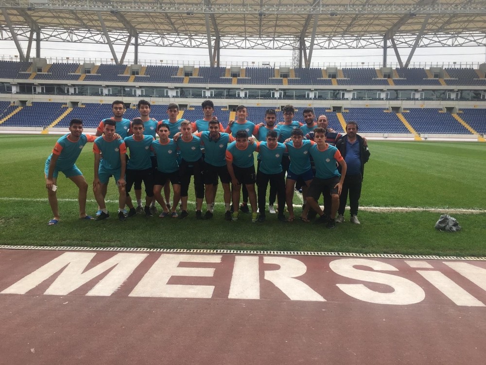 Kocasinan Şimşekspor U19 takımı iyi başladı 