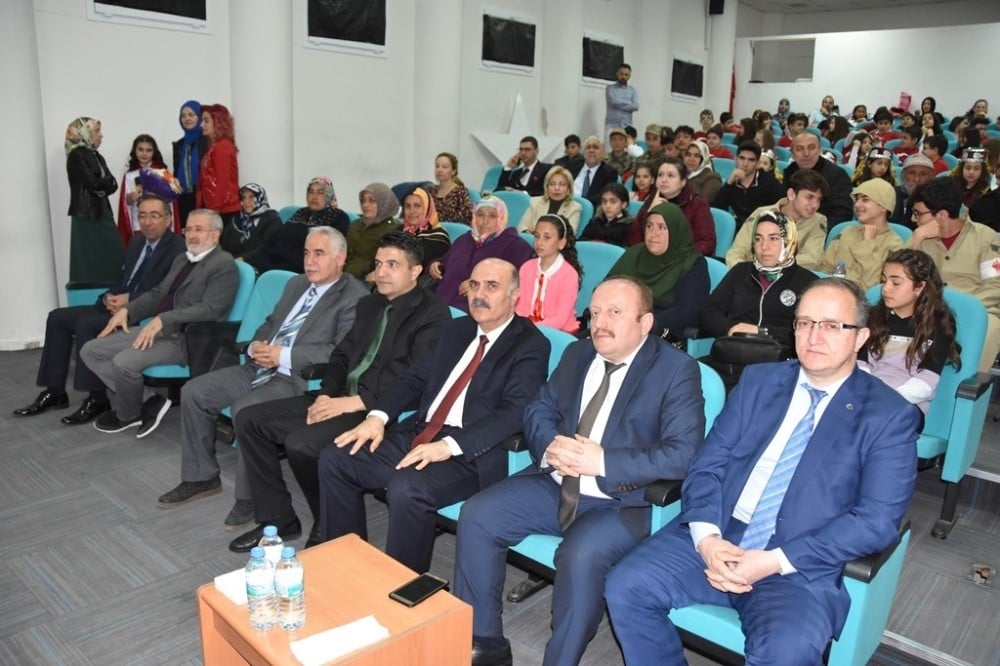 Kocasinanlı çocuklar milli değerlere bağlı yetişiyor 