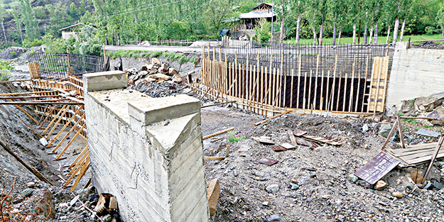 Kocasının vasiyeti köprü yaptırdı