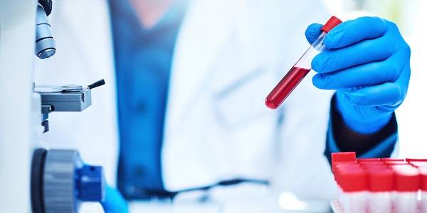 Kök hücre nakli ne? Kök hücre nakli niye hangi hastalıklarda kullanılır?