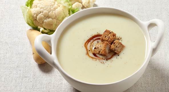 Kokmayan karnabahar çorbası nasıl yapılır? Karnabahar çorbası tarifi