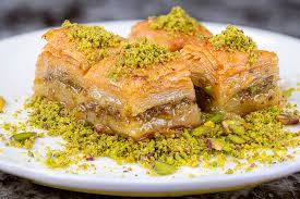 Kolay ev baklavası tarifi: 15 dakikada hazır pratik bayram baklavası! Hazır yufkadan baklava nasıl yapılır?