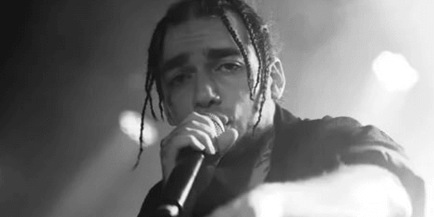 ‘Köle’ Ezhel Türkiye’yi dünyaya şikayet etti