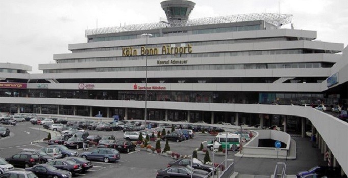 Köln Havalimanı'nda uçuşlar durduruldu