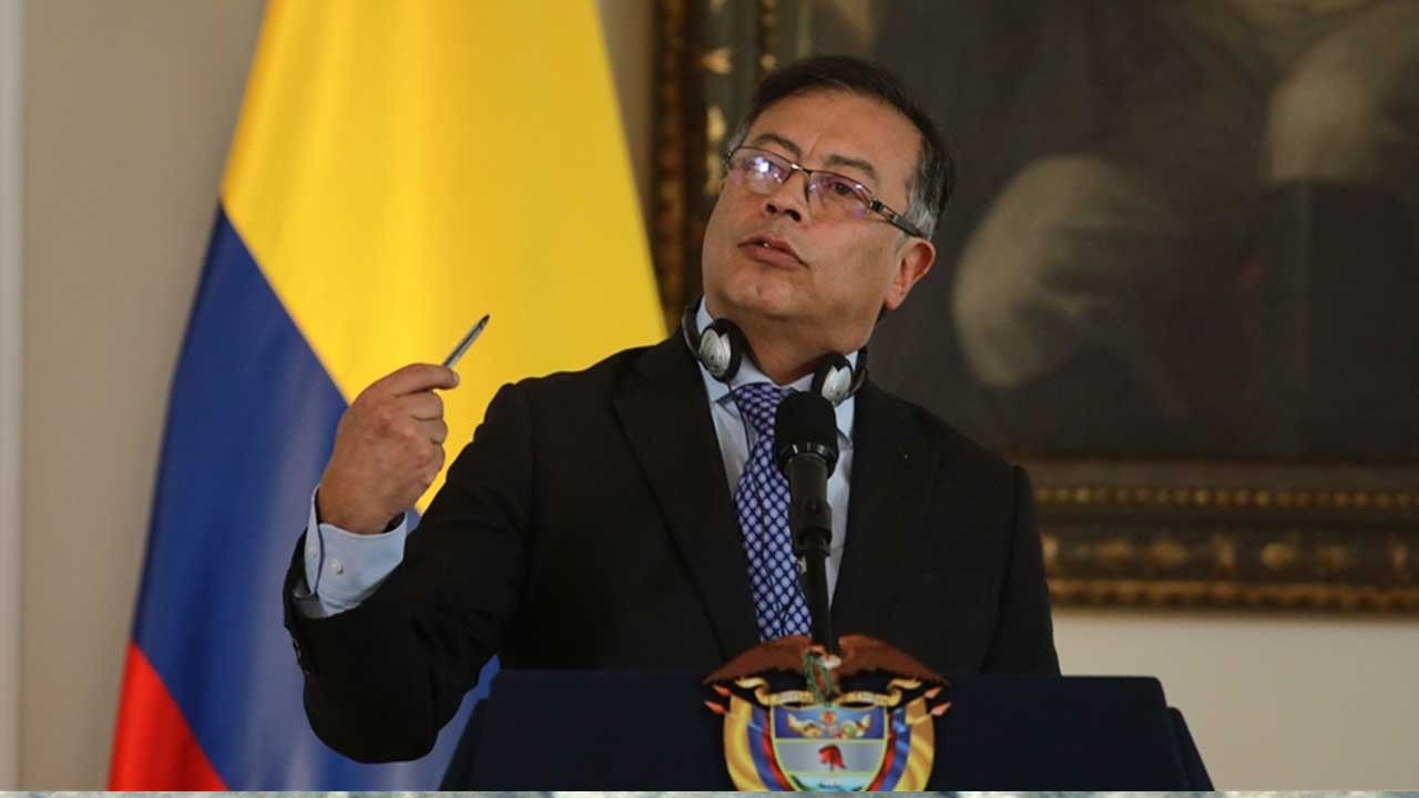 Kolombiya Cumhurbaşkanı Gustavo Petro'dan ABD'ye Küba tepkisi