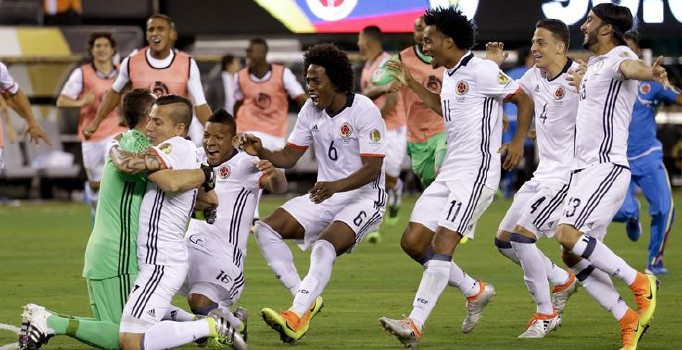 Kolombiya penaltılarla yarı finale yükseldi