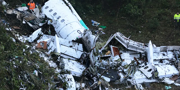 Kolombiya'da 2 hafta önce düşen küçük uçaktaki 4 çocuk sağ bulundu