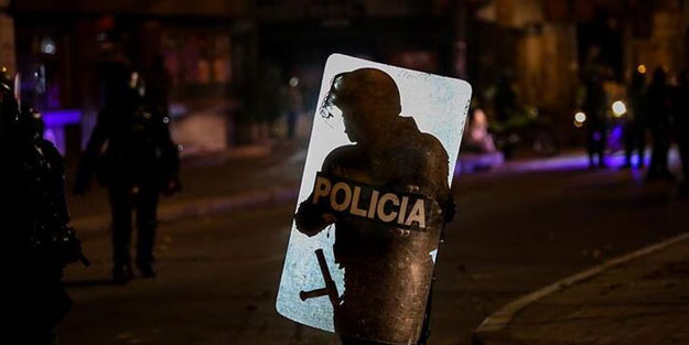 Kolombiya'da silahlı saldırılarda kan aktı