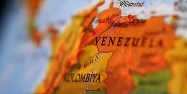 Kolombiya'dan Rus diplomatlara ajanlık suçlaması