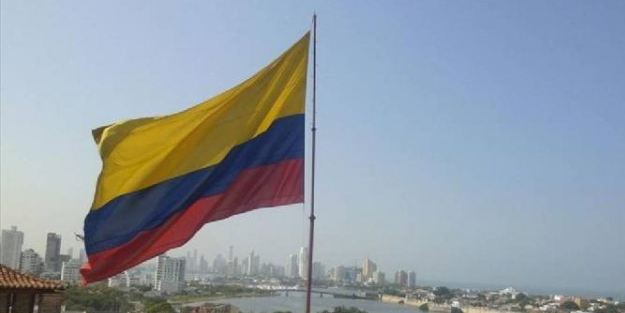 Kolombiya'nın 18 askeri, silahlı bir grup tarafından kaçırıldı