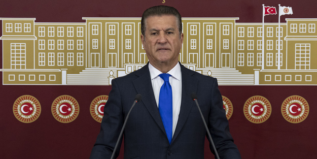 Koltuğu kapınca dükkanı kapatan Sarıgül'den Abdüllatif Şener'e şaka gibi 'ihanet' göndermesi