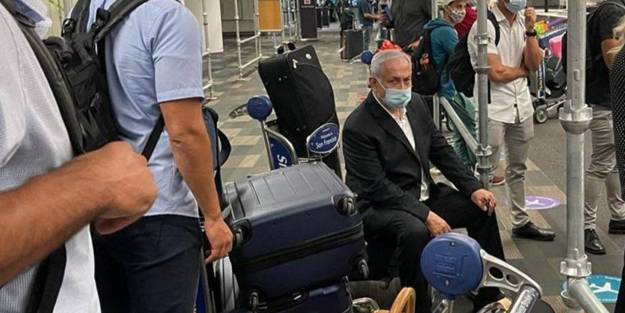 Koltuğu kaptıran Netenyahu, bavulun üzerinde sıra bekledi!
