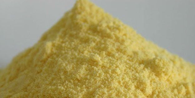 Koltuğunuzun örtüsüne mısır unu dökerseniz...