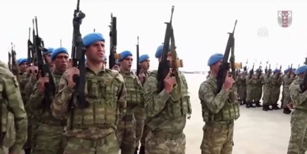 Komandolar Hulusi Paşa ile birlikte yemin etti