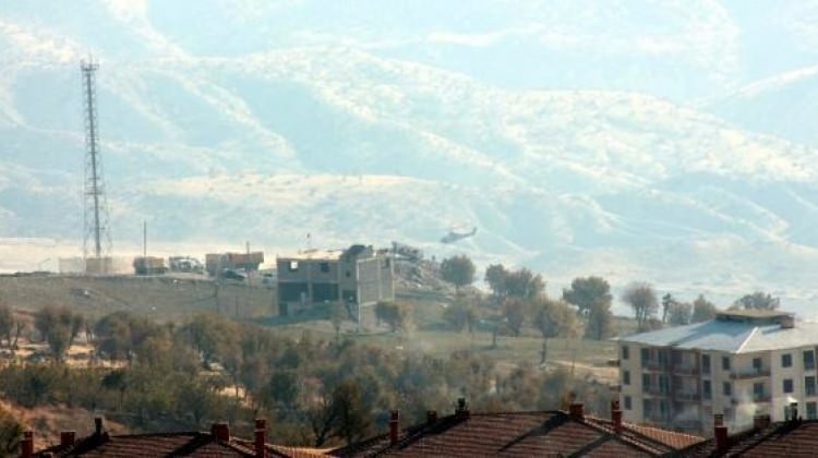 Komandolar o bölgeye indirildi! Büyük operasyon başlıyor