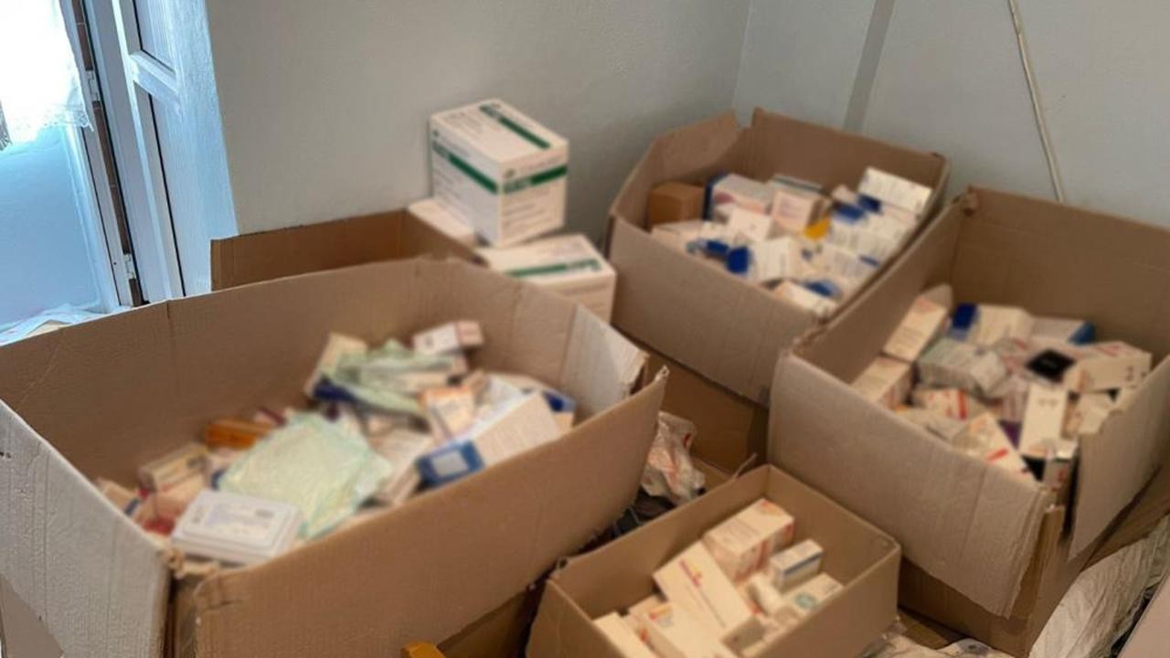 KOM'dan kaçak ilaca geçit yok: Binlerce kutu ele geçirildi